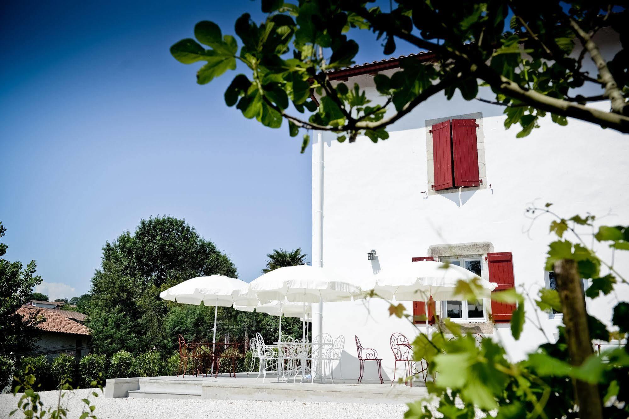 Hotel & Spa Harretchea, Cote Basque Ahetze Exterior photo